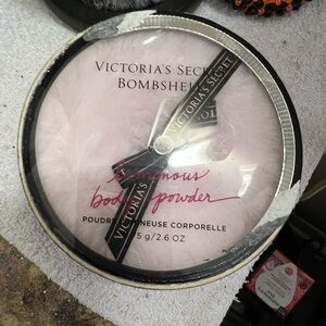 🔥Final price🔥Victoria's Secret Bombshell Body Powder NEW